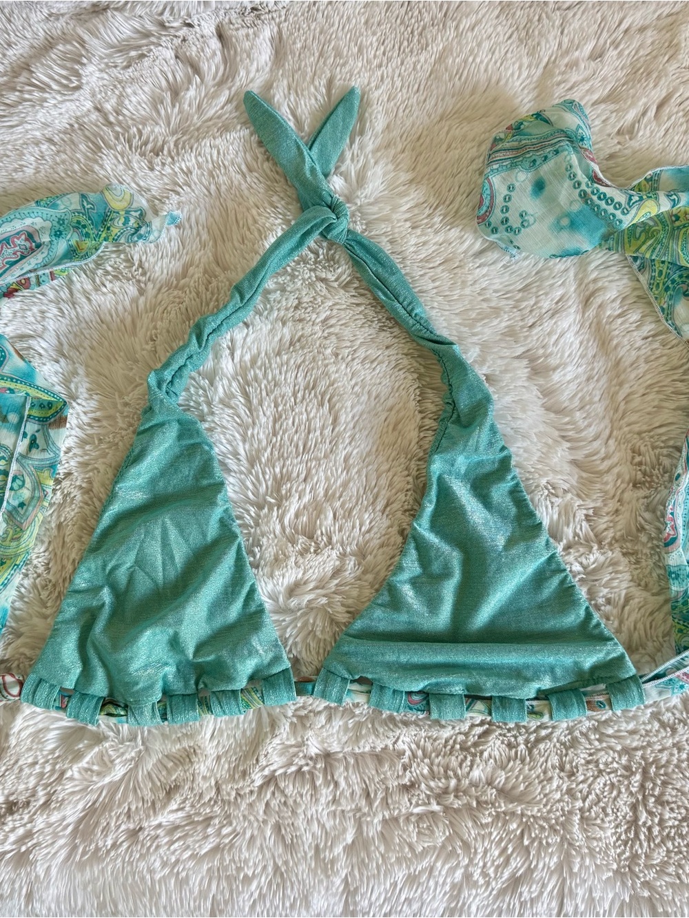 Top only Beach Bunny Teal & Paisley Print Halter Bikini - Picture 2 of 3